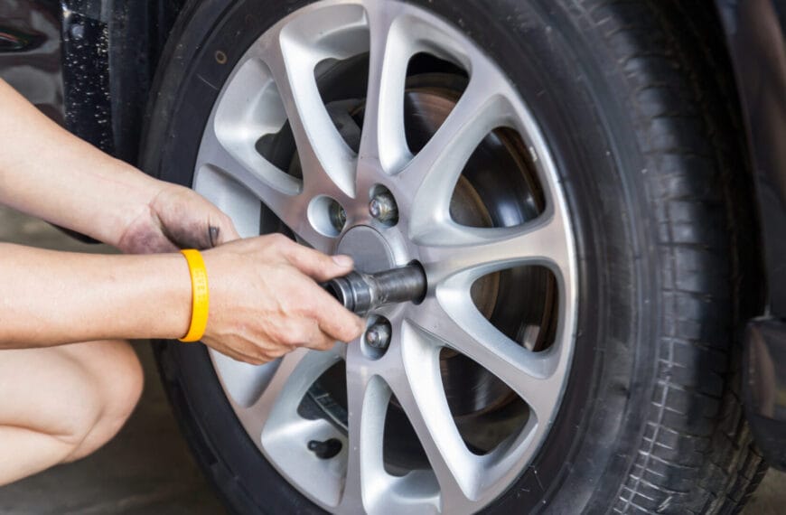 How Can You Safely Tighten Lug Nuts