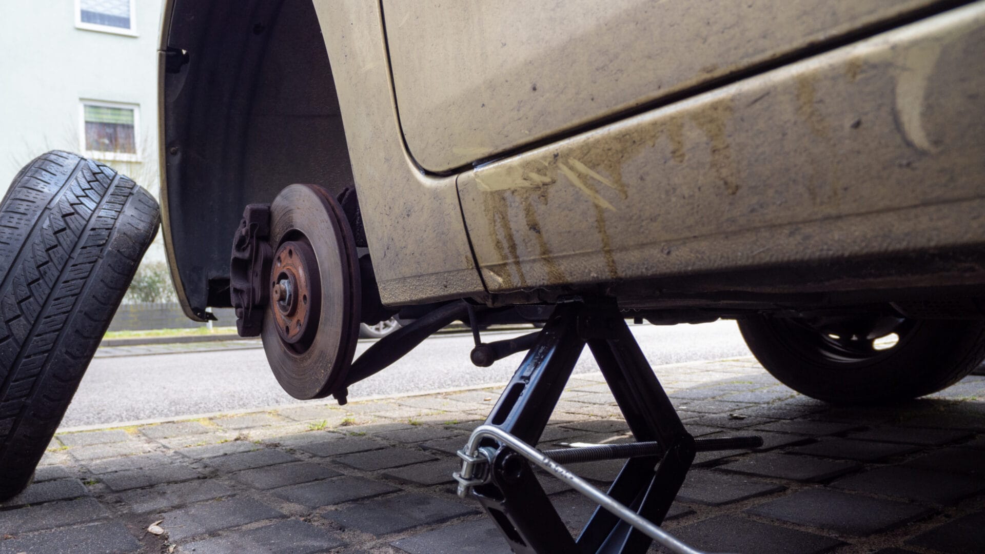 How To Jack Your Car Up On A Sloped Driveway